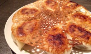 大連餃子基地 DALIAN 麻布十番店