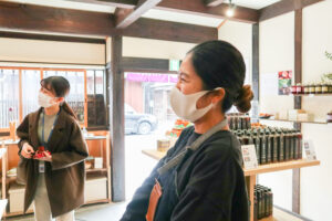 株式会社行雲美観堂、てまり社員・瀬戸珠実（たまちゃん）