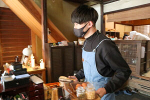 提供する藤原唯希