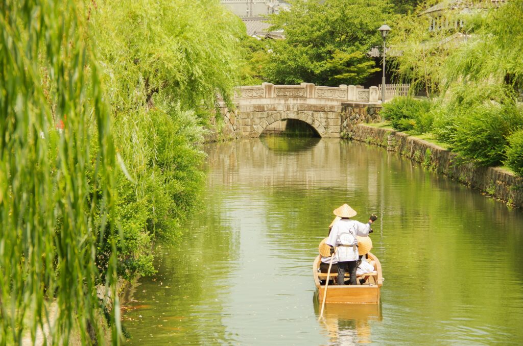 倉敷美観地区、倉敷川の川舟