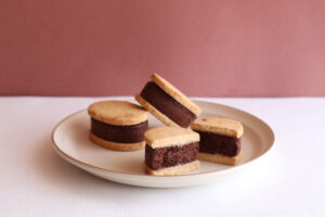 「はれもけも」のチョコレート好きのためのショコラサンド