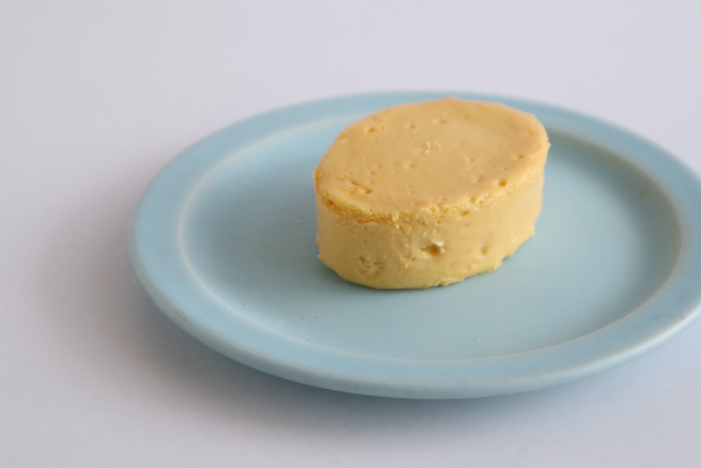 はれもけも、倉敷チーズケーキ隊のマンゴーのクリームチーズケーキ