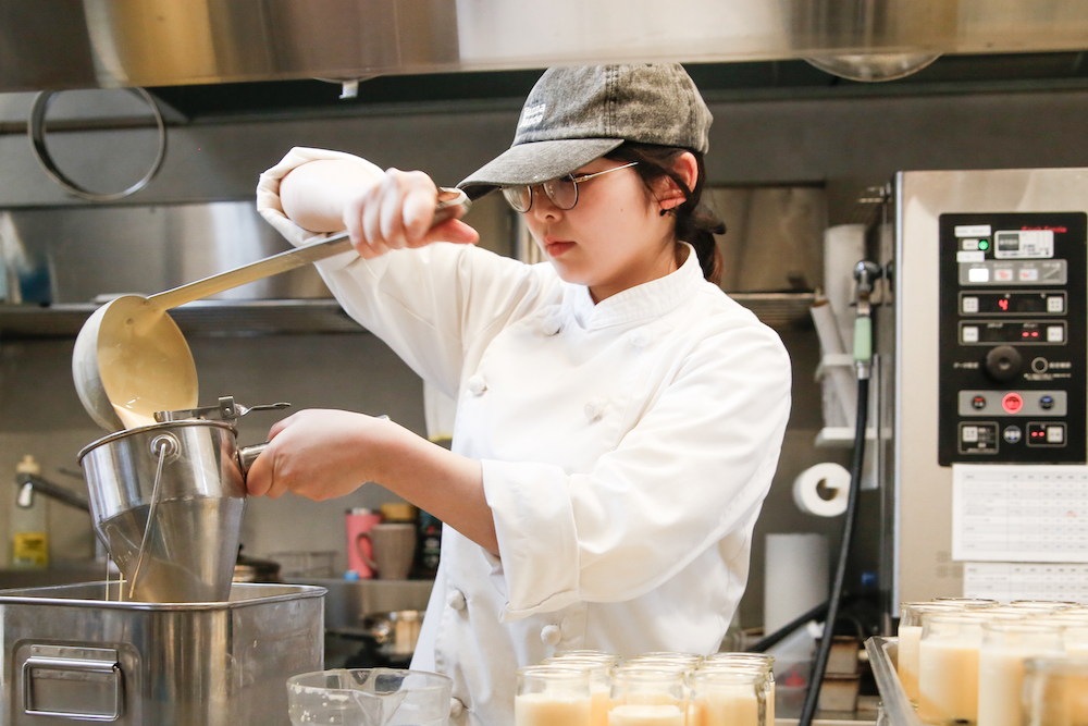 株式会社行雲『はれもけも』パティシエ社員・川井杏瀬